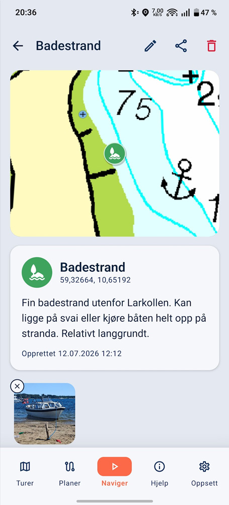 Forhåndsvisning av et interessepunkt med ikon og notat på sjøkartet